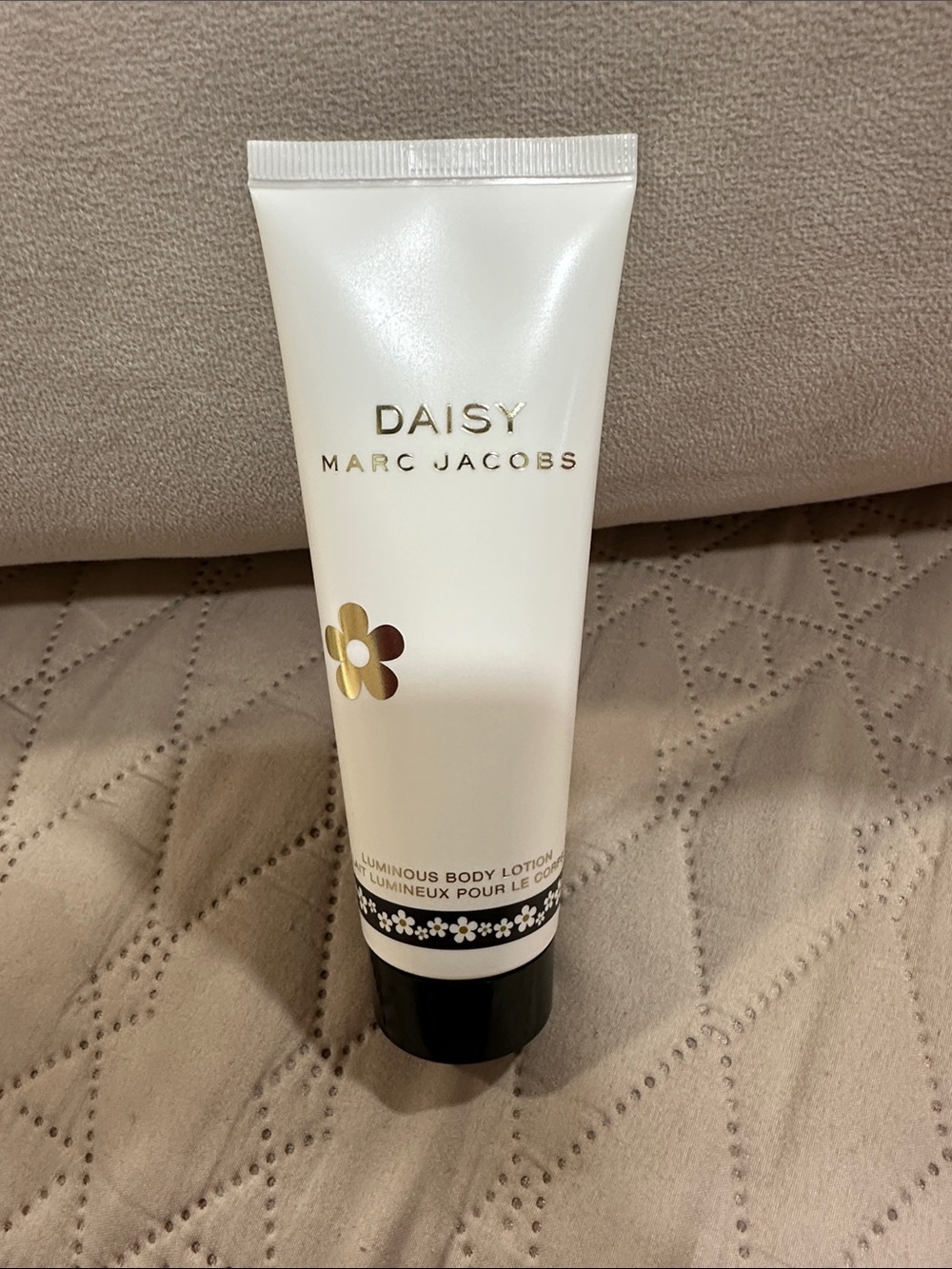 Women Perfumed Body Lotions - Picture 5 of 5